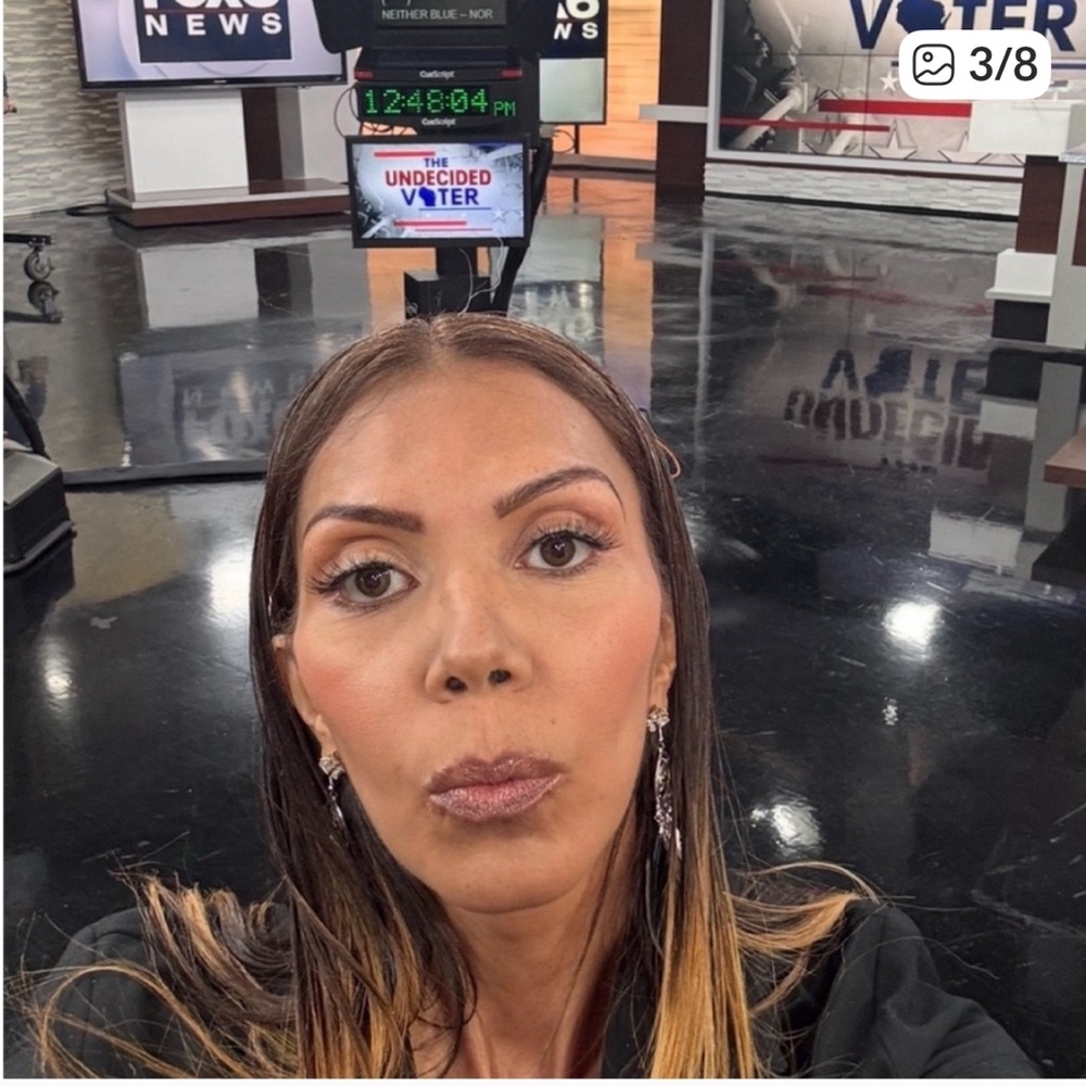 LIKE MY FLYER TO BE NOTIFIED WHEN I’M ON!LIVE POP UPS WEEKLY!!💃🏽🎬 - Picture 14 of 17